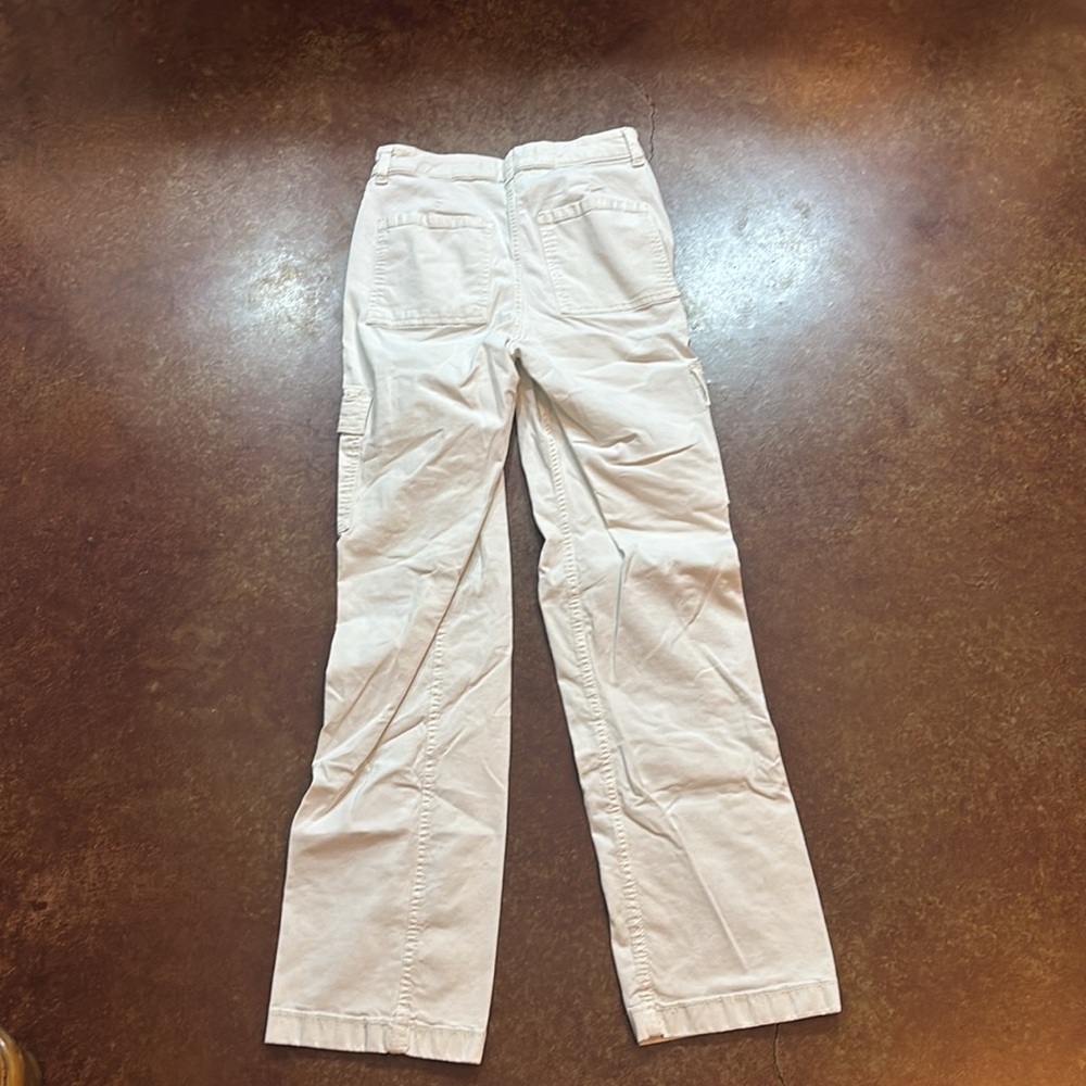 Hollister Women's Cream Cargo pants ultra high rise dad pant w24R 00R - Picture 3 of 3